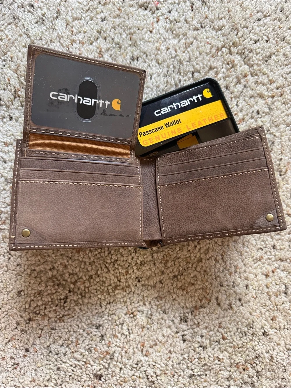 NEW Carhartt Brown Leather Passcase Wallet with Yellow Tin